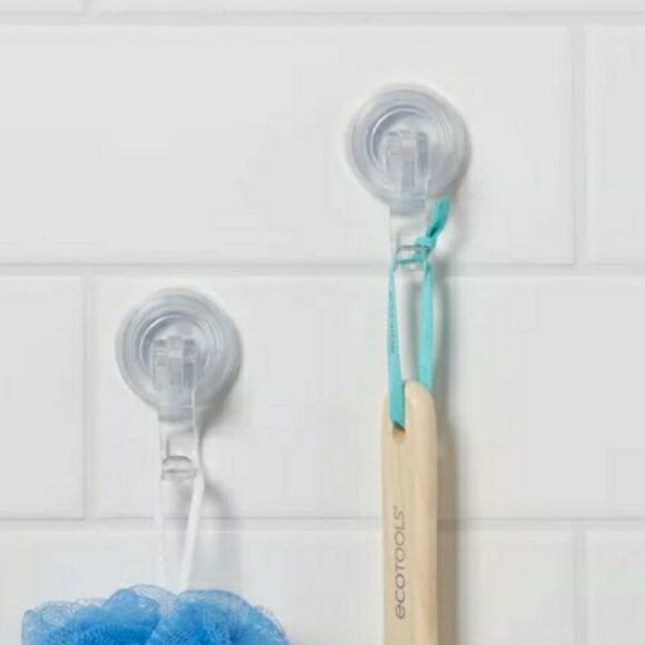 NWT-2 packs clear suction hooks - Picture 3 of 4